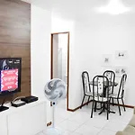 Apartamento 2qts próximo ao mar